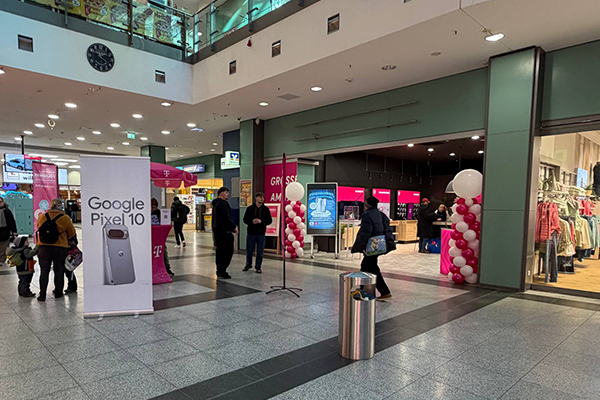 Telekom Partnersstore im Einkaufszenrum Schöneweide Außenansicht